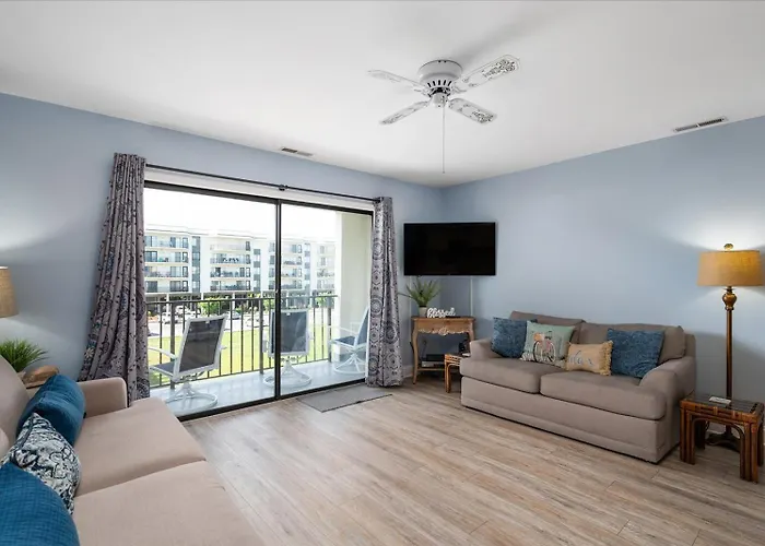 Spacious And Beautiful 1 Bedroom In North Oc With Outdoor Pool!
