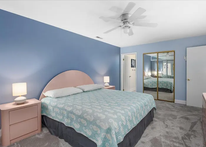 Holiday home Spacious And Beautiful 1 Bedroom In North Oc With Outdoor Pool! *