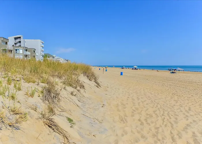 Holiday home Spacious And Beautiful 1 Bedroom In North Oc With Outdoor Pool! Ocean City
